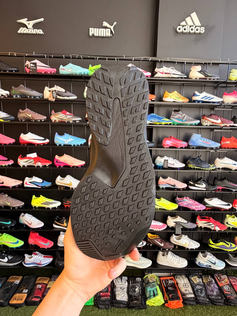 ADIDAS ADIZERO EVO SL - Image 4