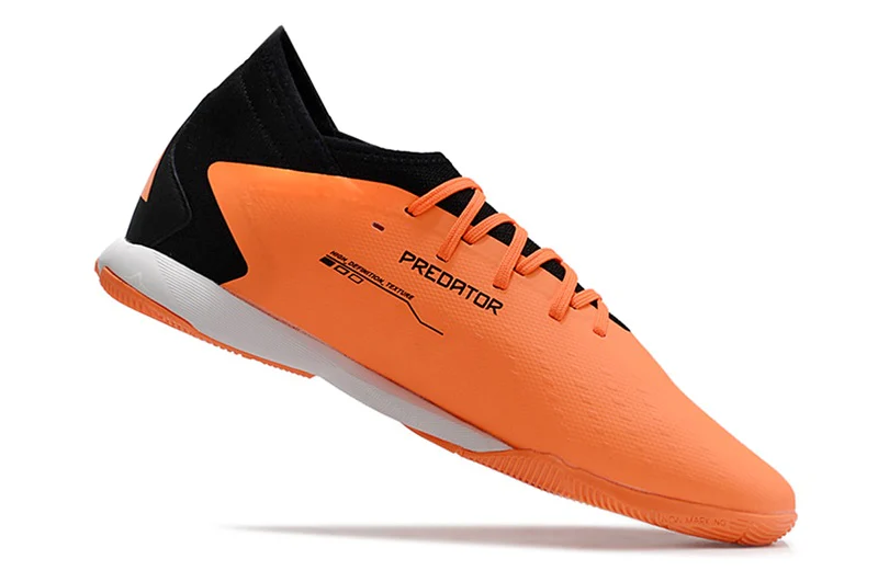 ADIDAS PREDATOR ACCURACY (IC) - Image 11