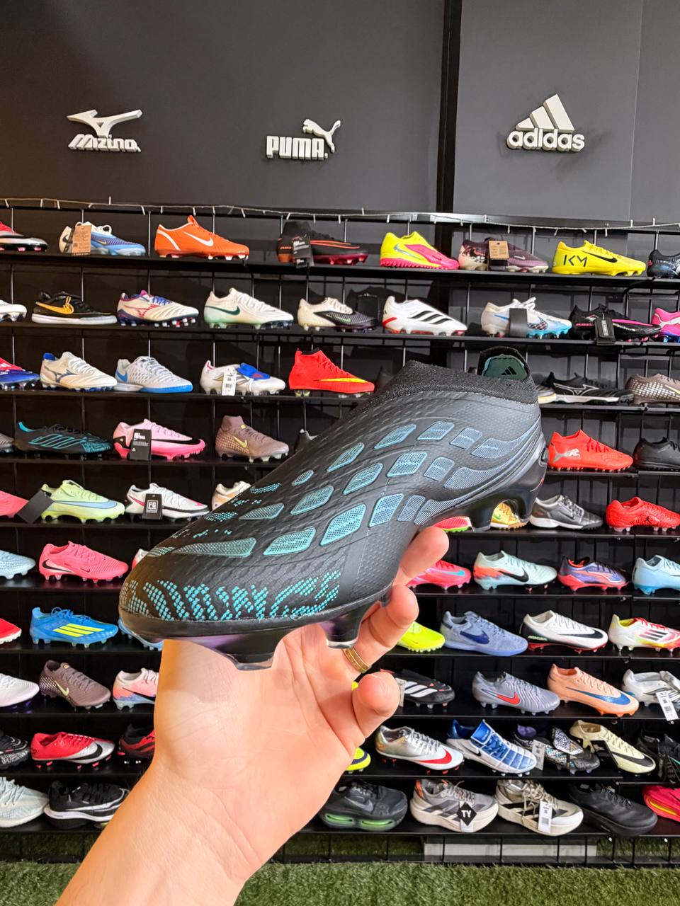 ADIDAS PREDATOR ELITE (FG) PRONTA ENTREGA - Image 2