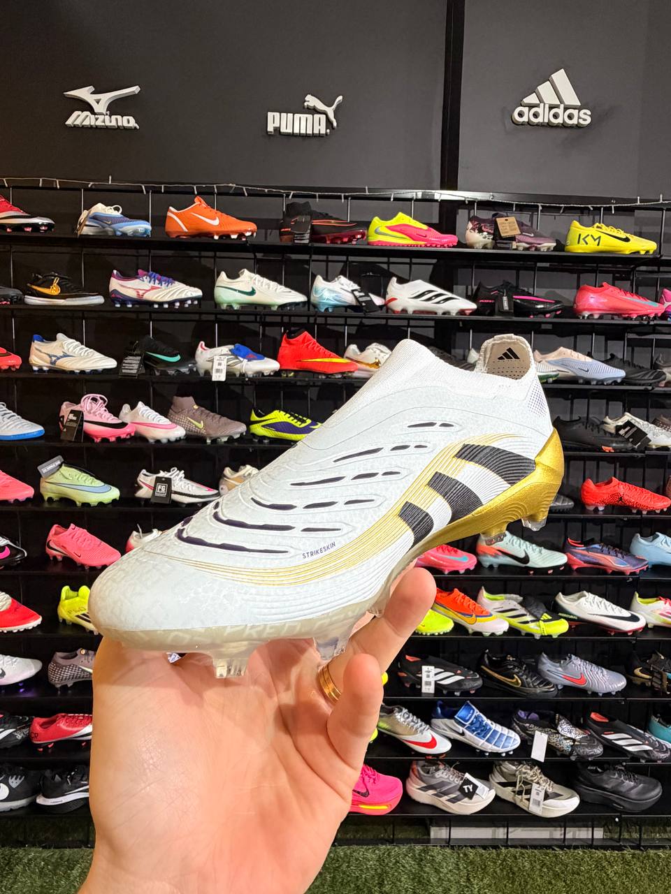 ADIDAS PREDATOR ELITE (FG) PRONTA ENTREGA - Image 2