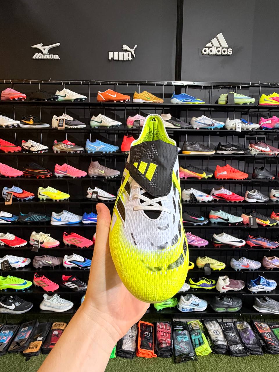 ADIDAS PREDATOR ELITE (FG) PRONTA ENTREGA - Image 3