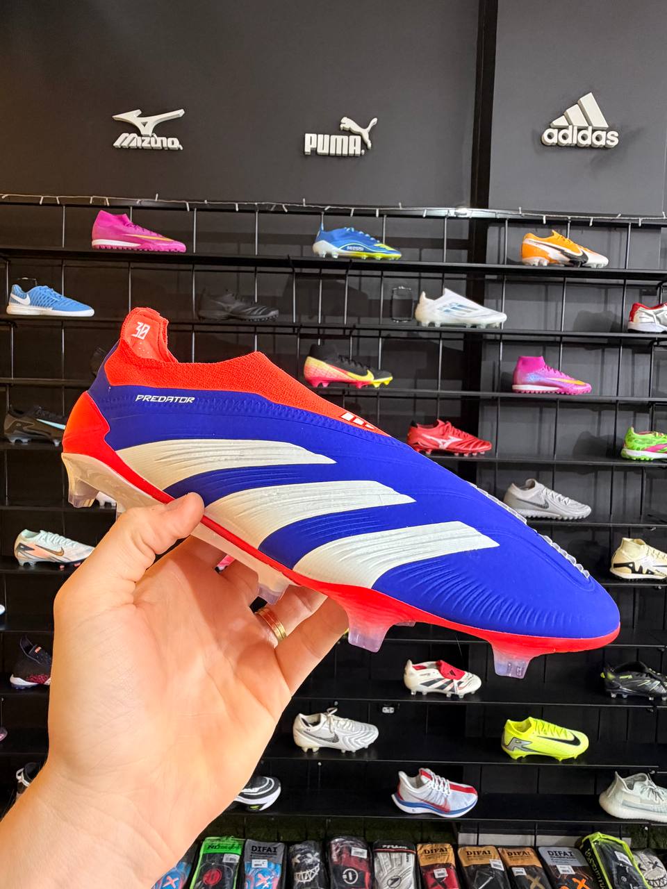 ADIDAS PREDATOR PROFISSIONAL (FG) PRONTA ENTREGA