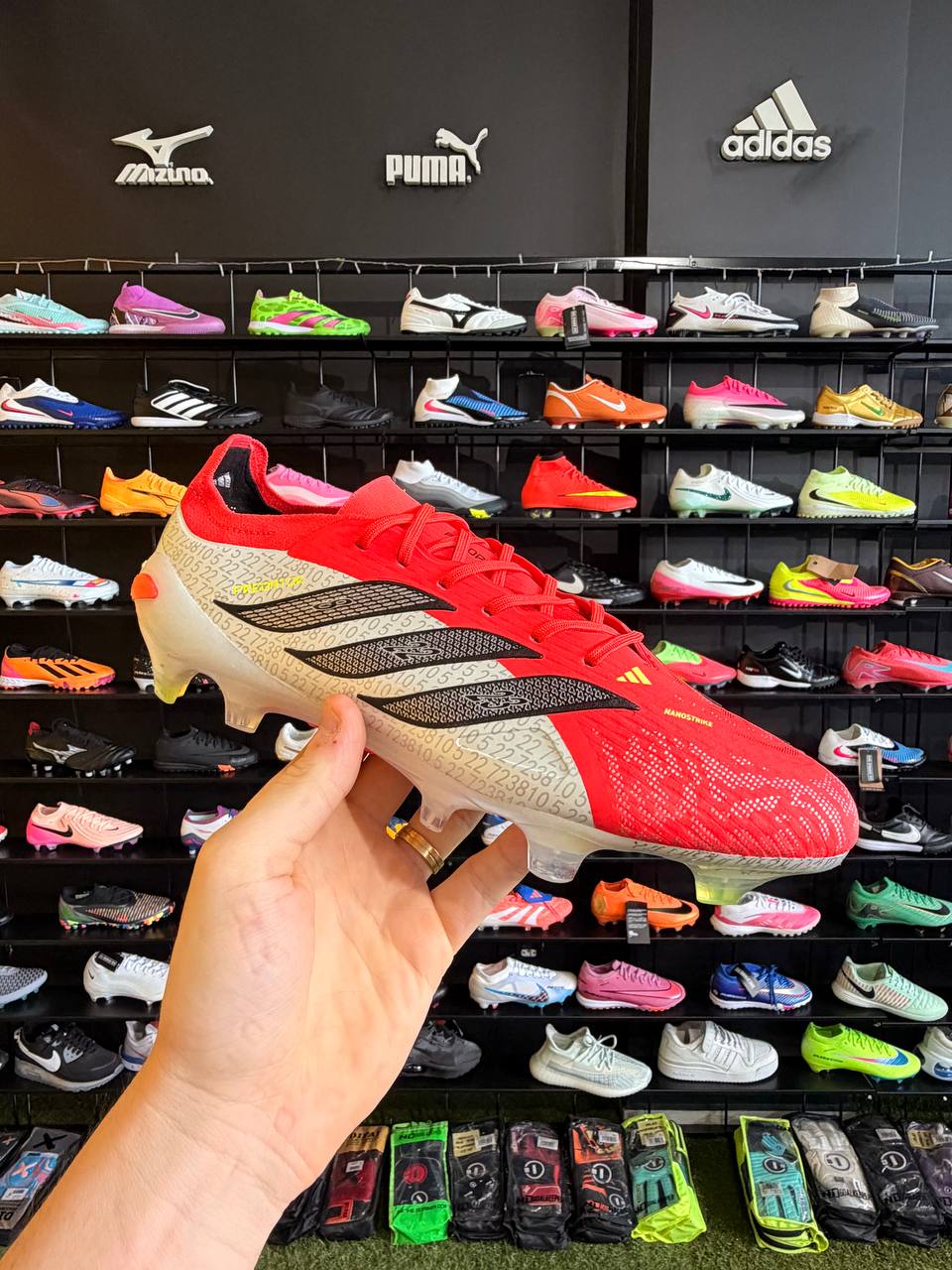 ADIDAS PREDATOR ELITE  (FG) PRONTA ENTREGA