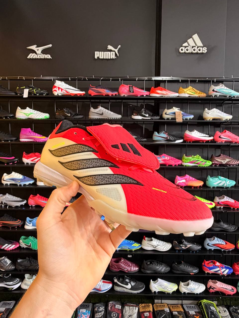ADIDAS PREDATOR TF + BRINDES (PRONTA ENTREGA) - Image 3