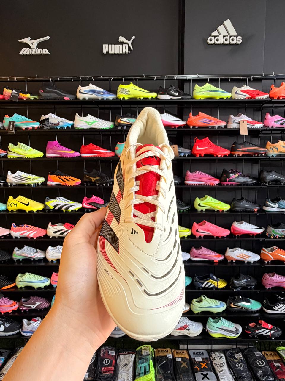 ADIDAS PREDATOR TF + BRINDES (PRONTA ENTREGA) - Image 3