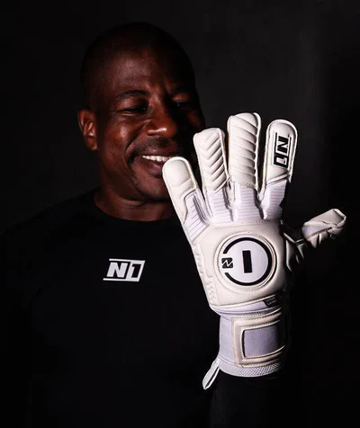 Luva de Goleiro Profissional N1 Horus - Image 10