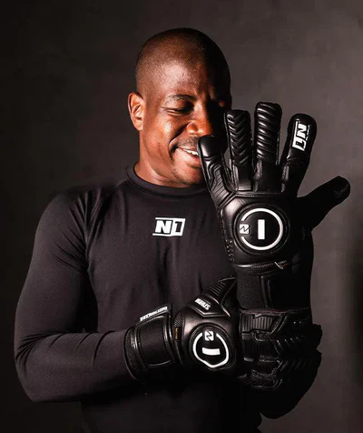 Luva de Goleiro Profissional N1 Horus - Image 9