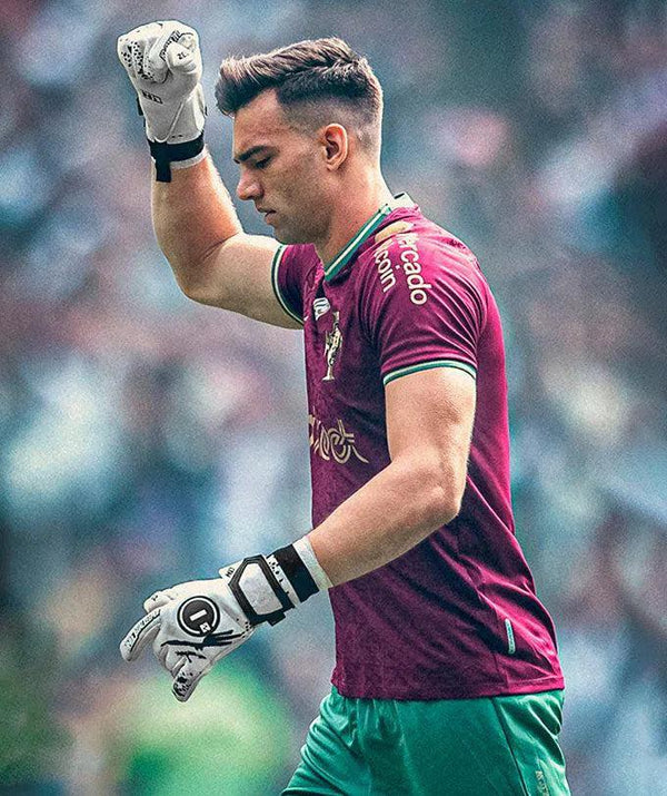 Luva de Goleiro Profissional N1 Zeus - Image 8