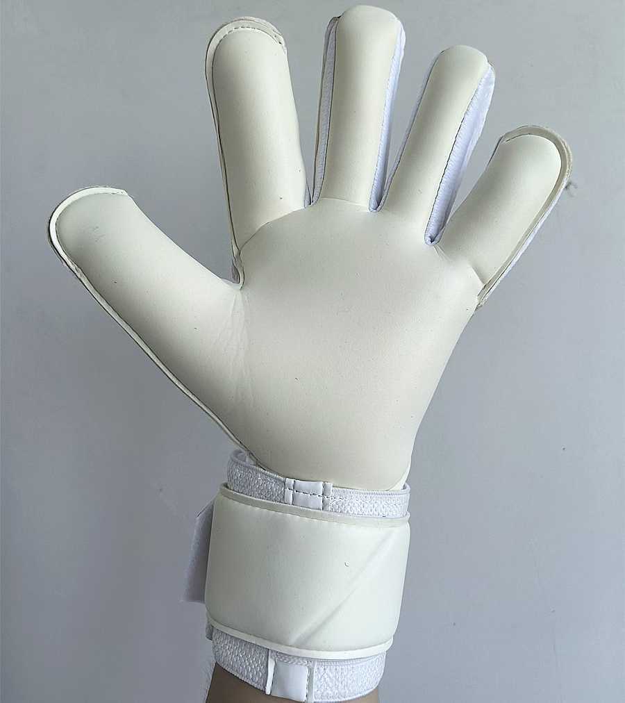 LUVA NIKE - Image 4