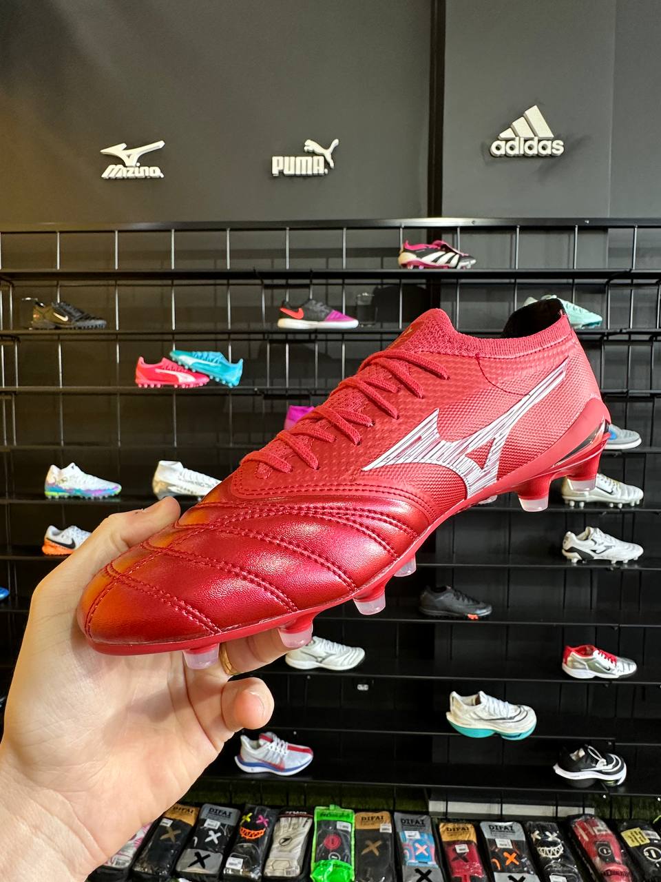 MIZUNO MORELIA FG + BRINDE (PRONTA ENTREGA) - Image 4