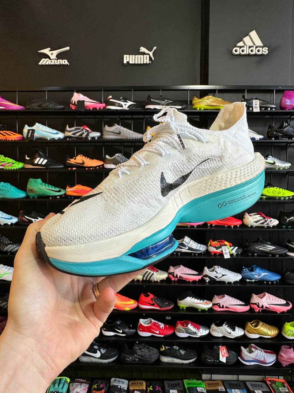 NIKE AIR ZOOM ALPHAFLY NEXT% - Image 2