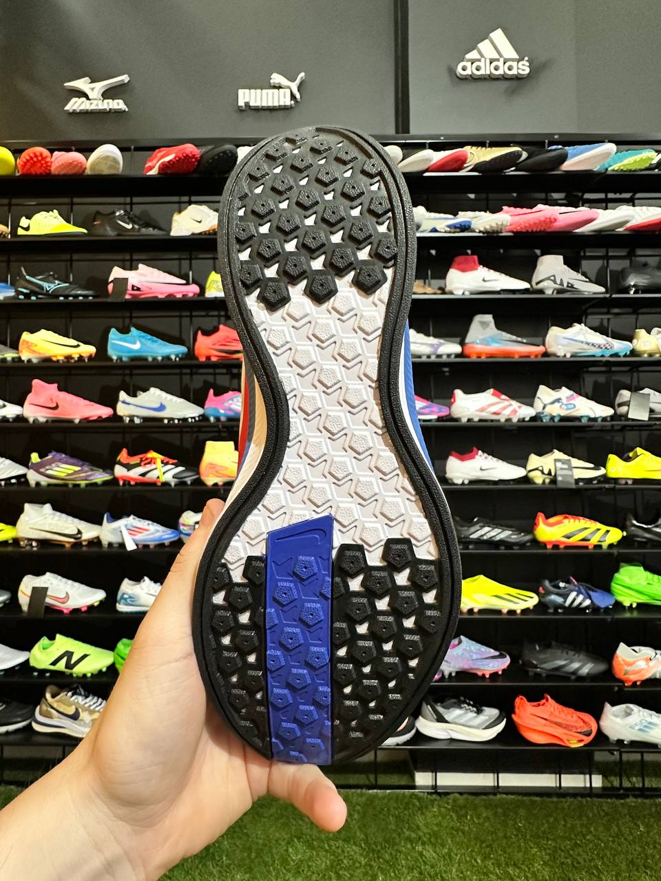 NIKE AIR ZOOM PEGASUS 35 TURBO - Image 4