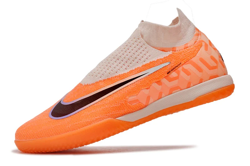 NIKE PHANTOM GX DF (IC) - Image 20