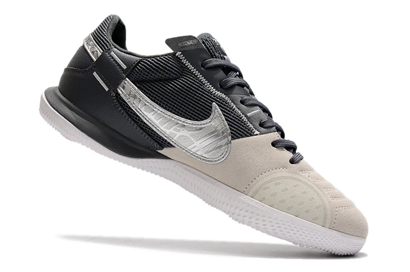 NIKE REACT GATO (IC) - Image 27