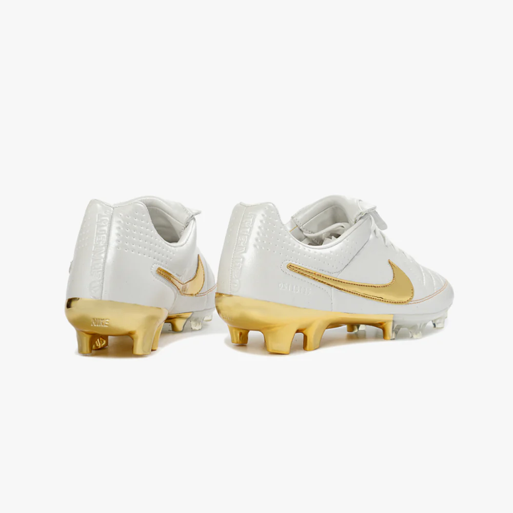 NIKE TIEMPO LEGEND R10 RONALDINHO (FG) - Image 4