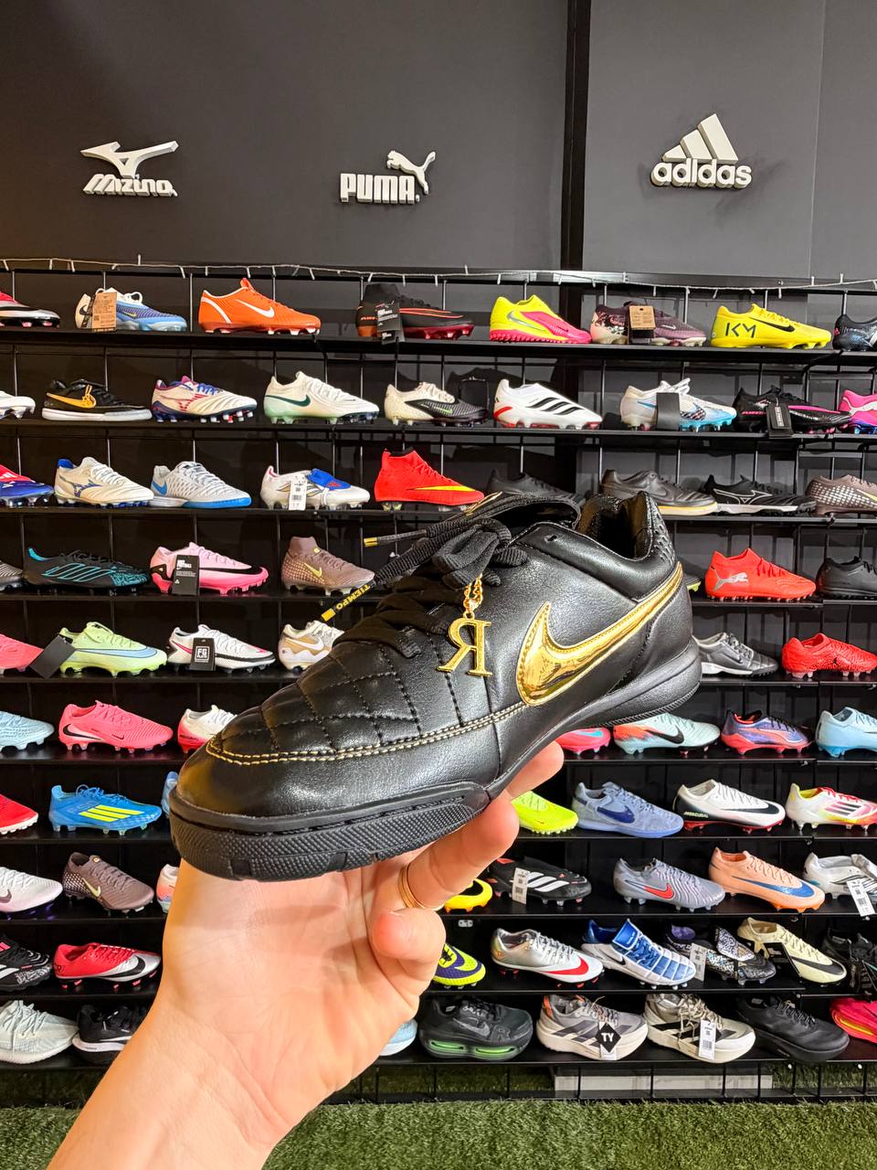 NIKE TIEMPO R10 ELITE (IC) PRONTA ENTREGA - Image 2
