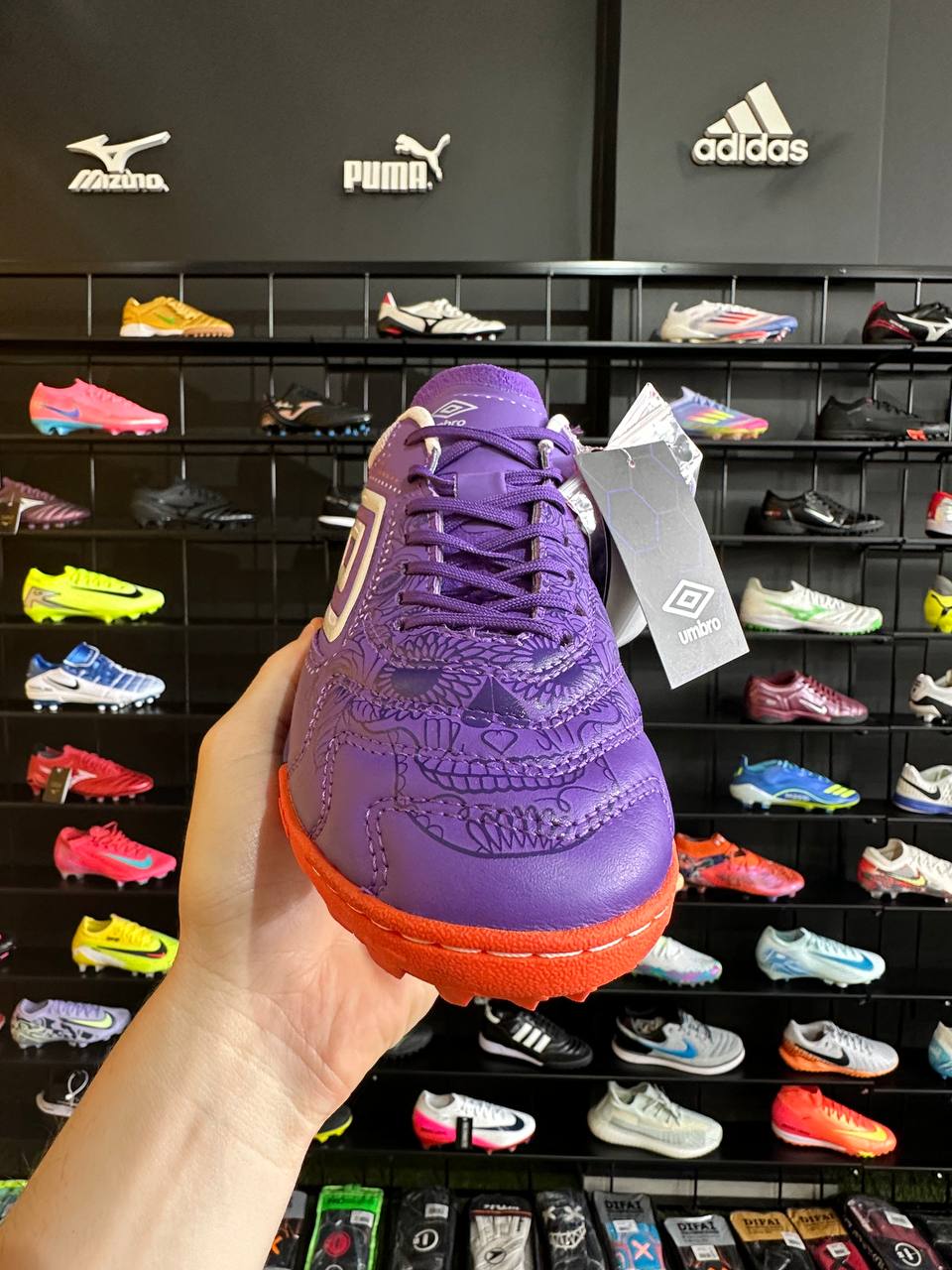 UMBRO ADAMANT HALLOWEN PRONTA ENTREGA - Image 5