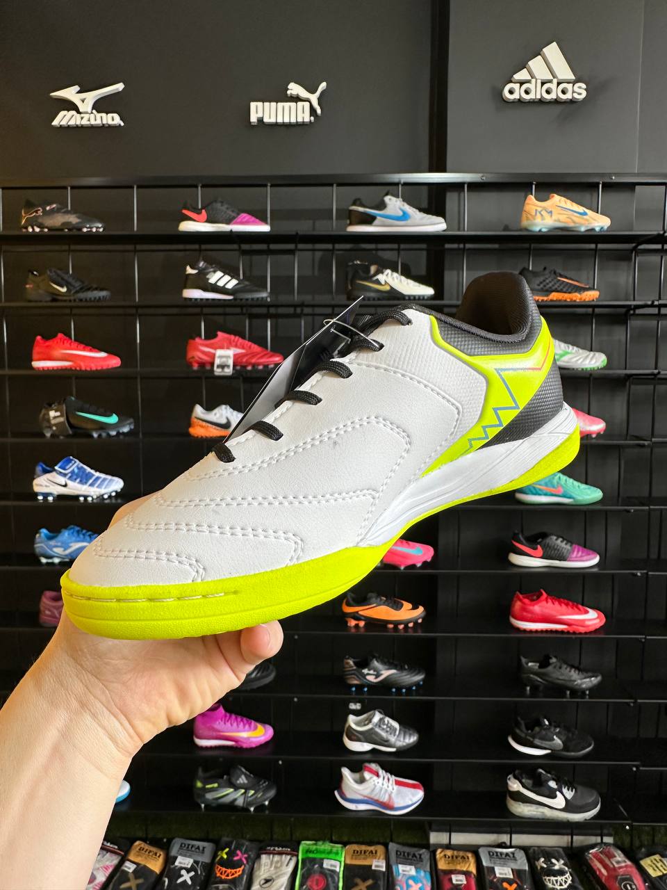 UMBRO ADAMANT MASTER CLASS PRONTA ENTREGA - Image 2