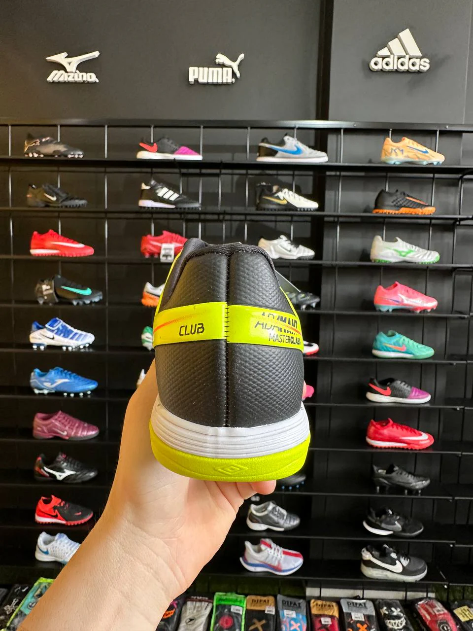 UMBRO ADAMANT MASTER CLASS PRONTA ENTREGA - Image 6