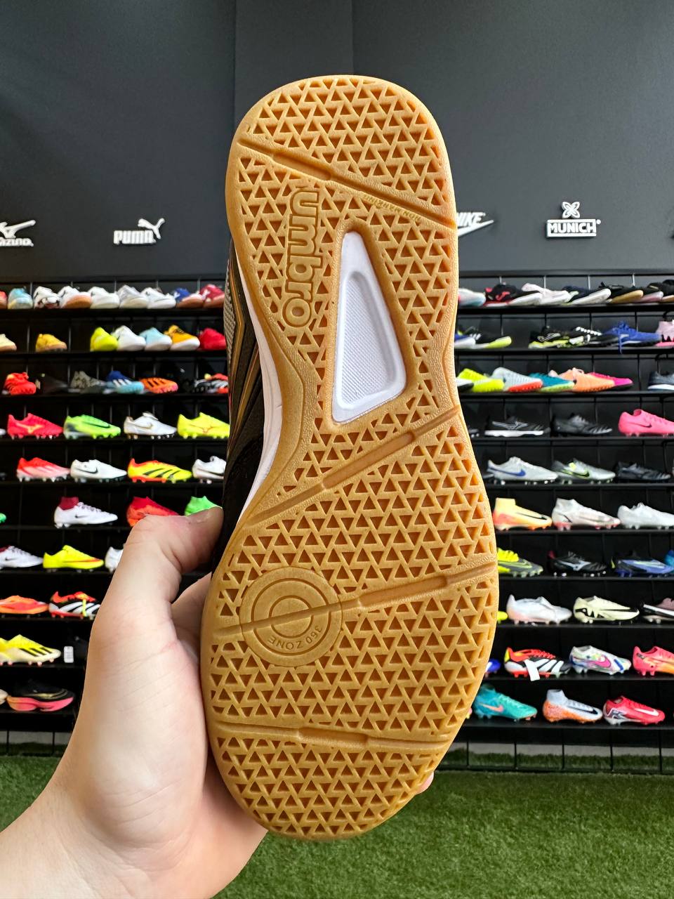 UMBRO PRO 5 BUMP CLUB  PRONTA ENTREGA - Image 4