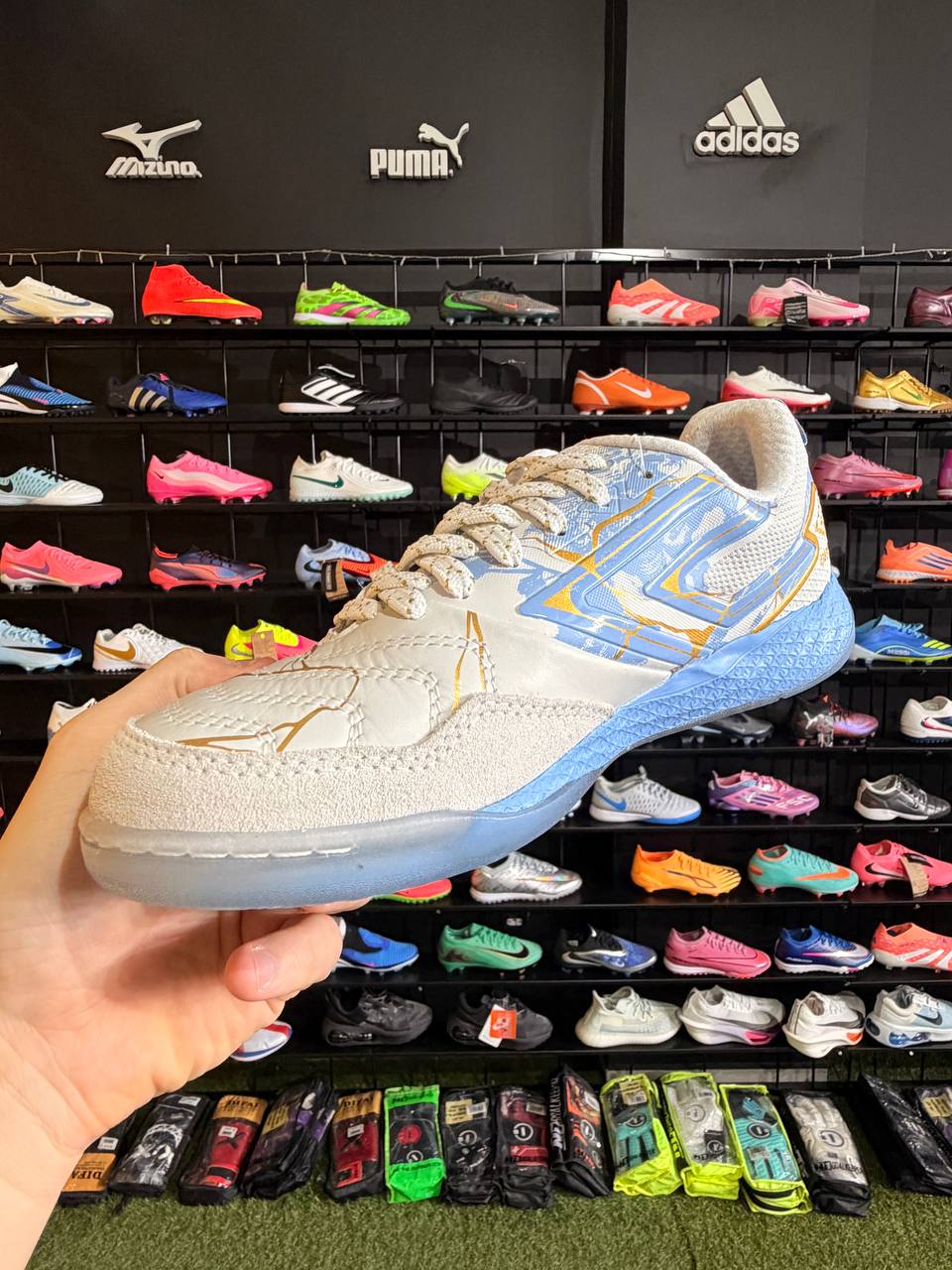 UMBRO PRO 5 BUMP KINTSUGI (IC) PRONTA ENTREGA - Image 2
